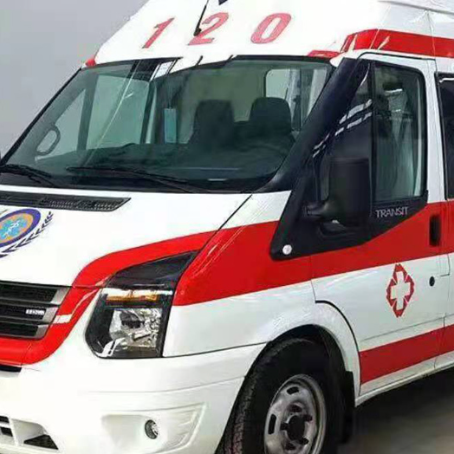 景洪非急救护送病人转院租赁救护车的优缺点对比